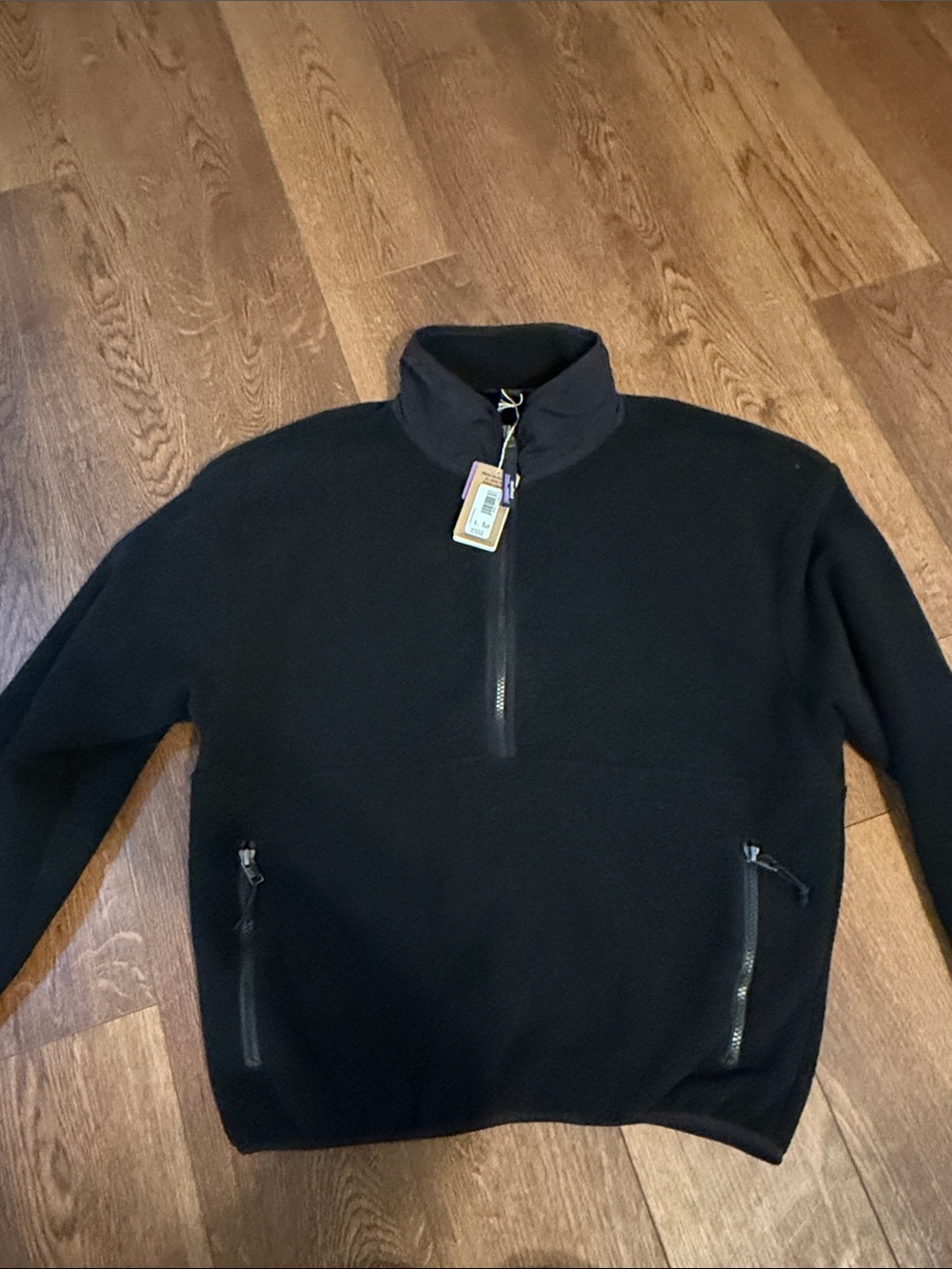 Patagonia Women’s medium marsupial fleece